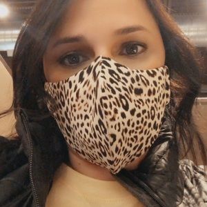 Meet your Posher, Debra